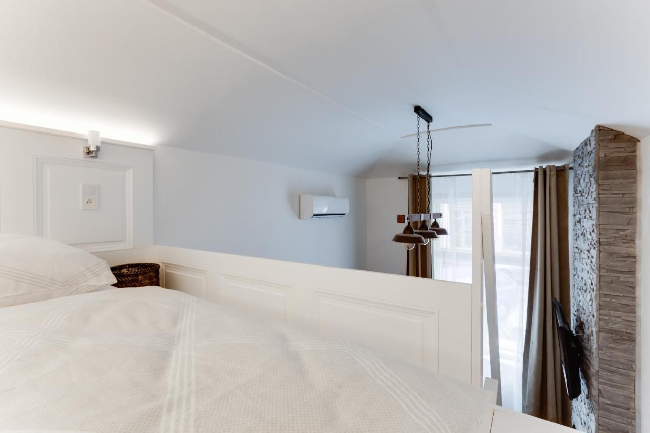 Dream Duplex On Riverside Prague Ngoại thất bức ảnh
