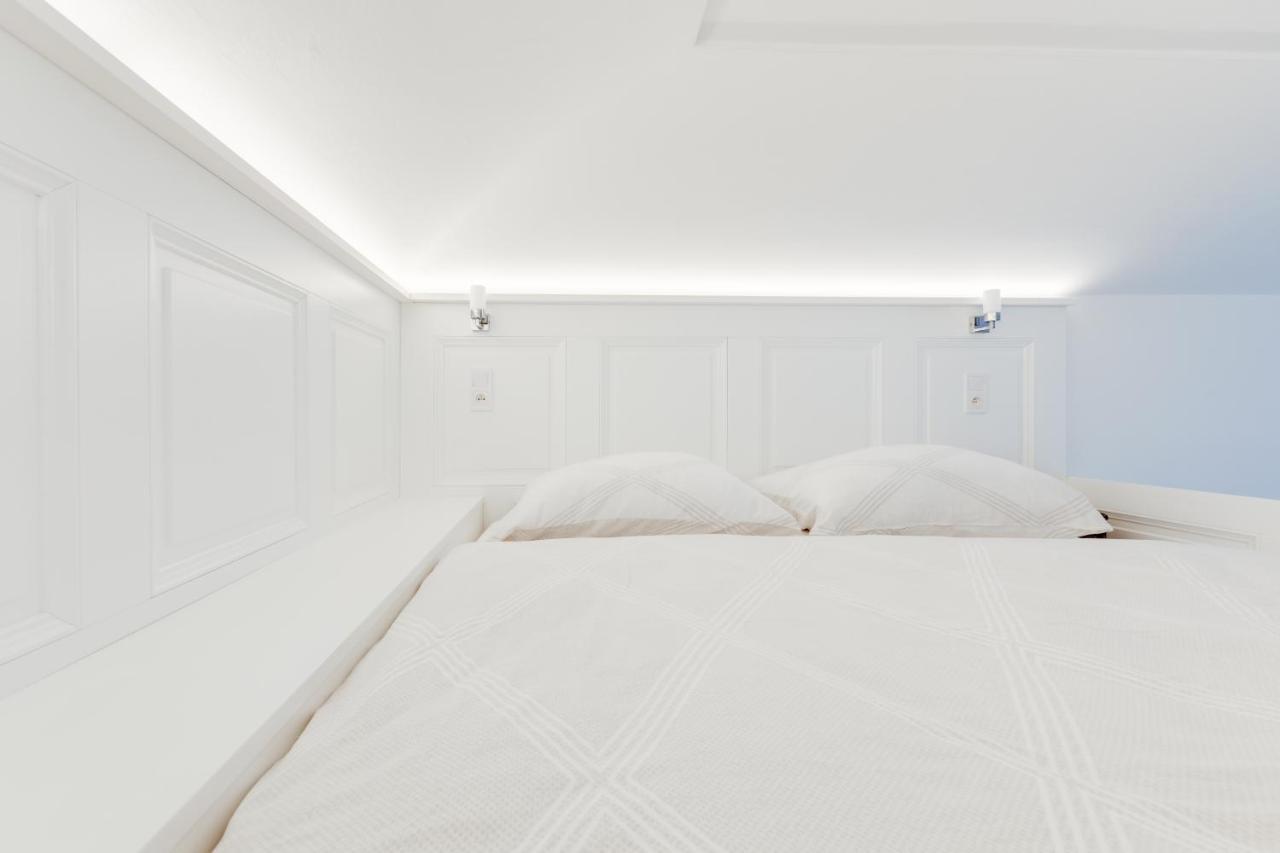 Dream Duplex On Riverside Prague Ngoại thất bức ảnh