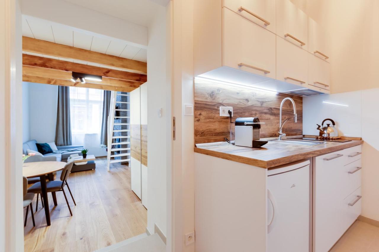 Dream Duplex On Riverside Prague Ngoại thất bức ảnh